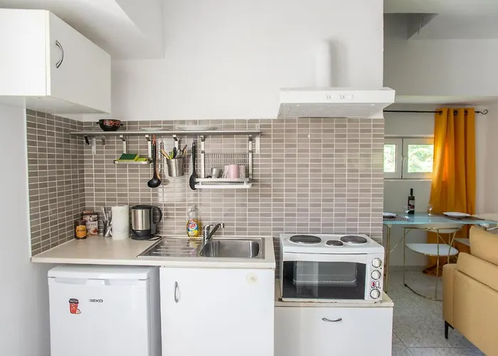 Gitonia - Islander's Collection Apartment *